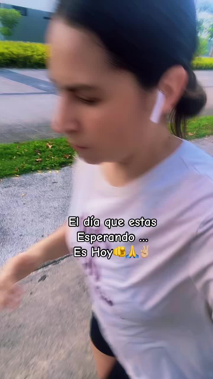 @Lupita Lara