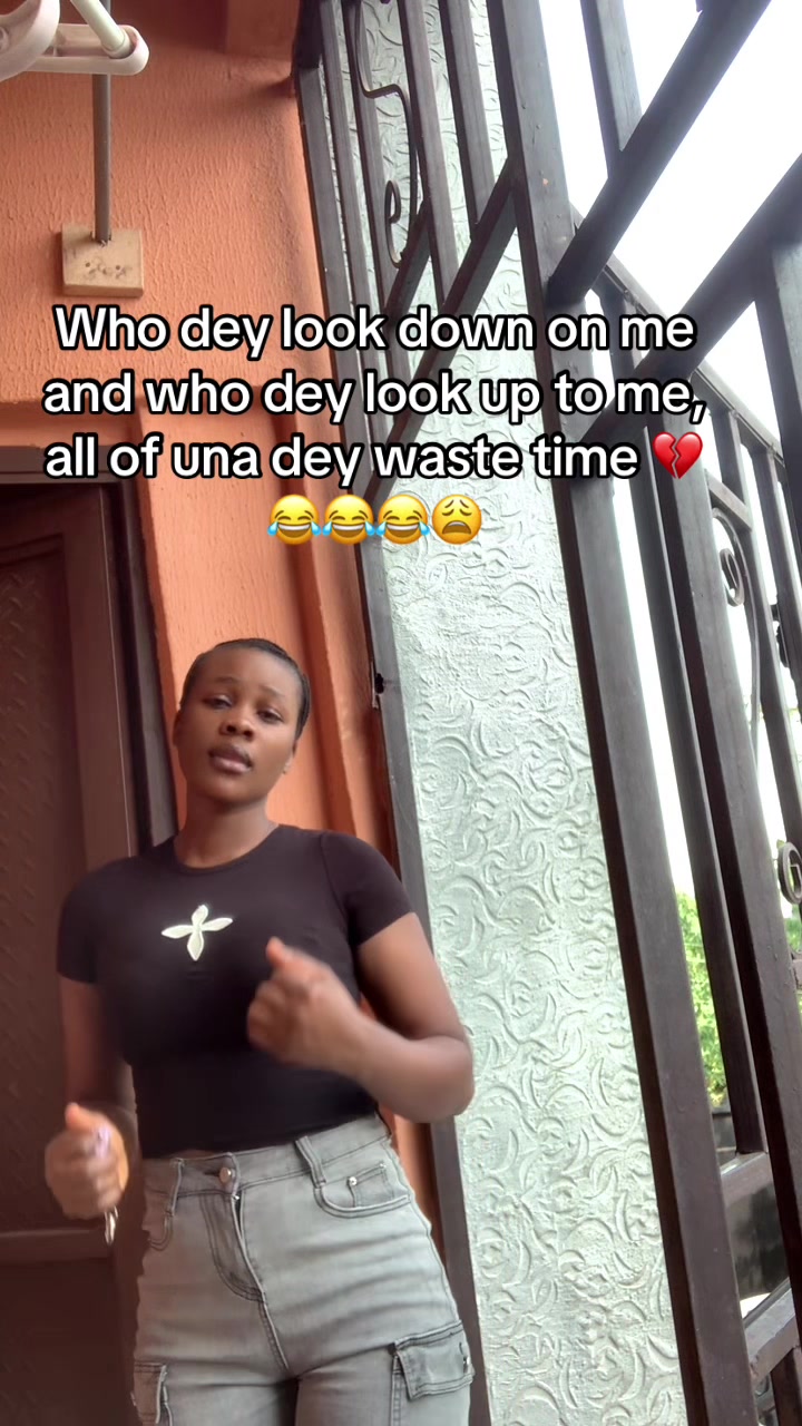 @Nessa🍫💙🩵💚📌