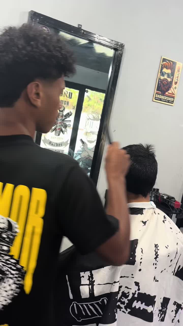 @Puru BarberShop