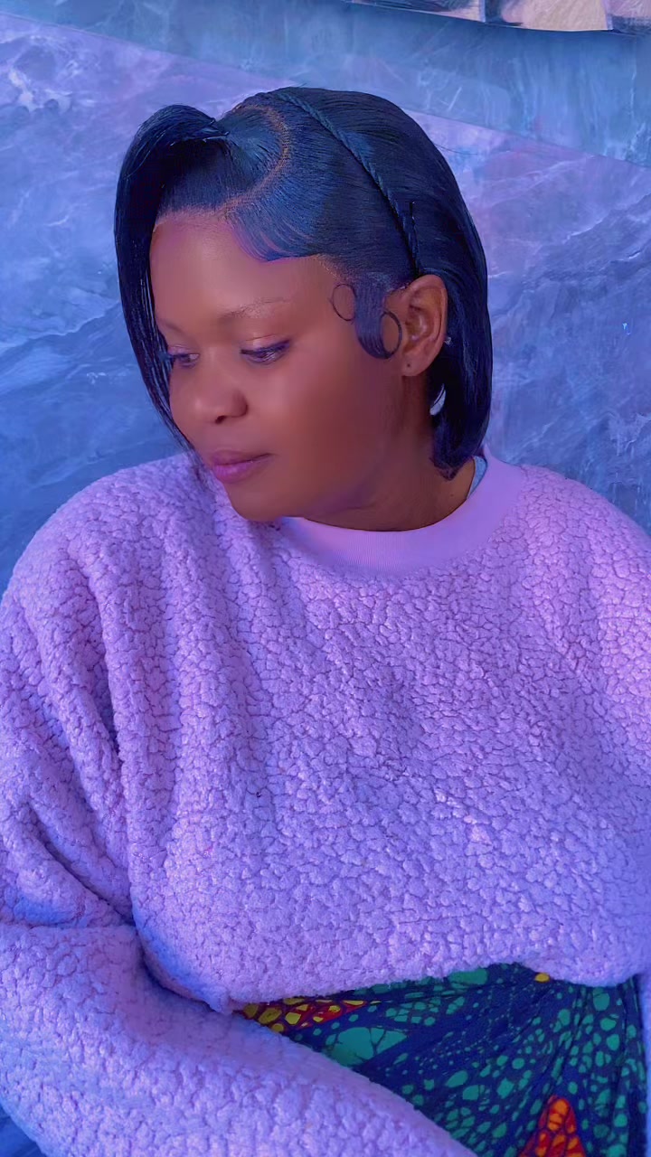 @Miss Rose hairstylist😘