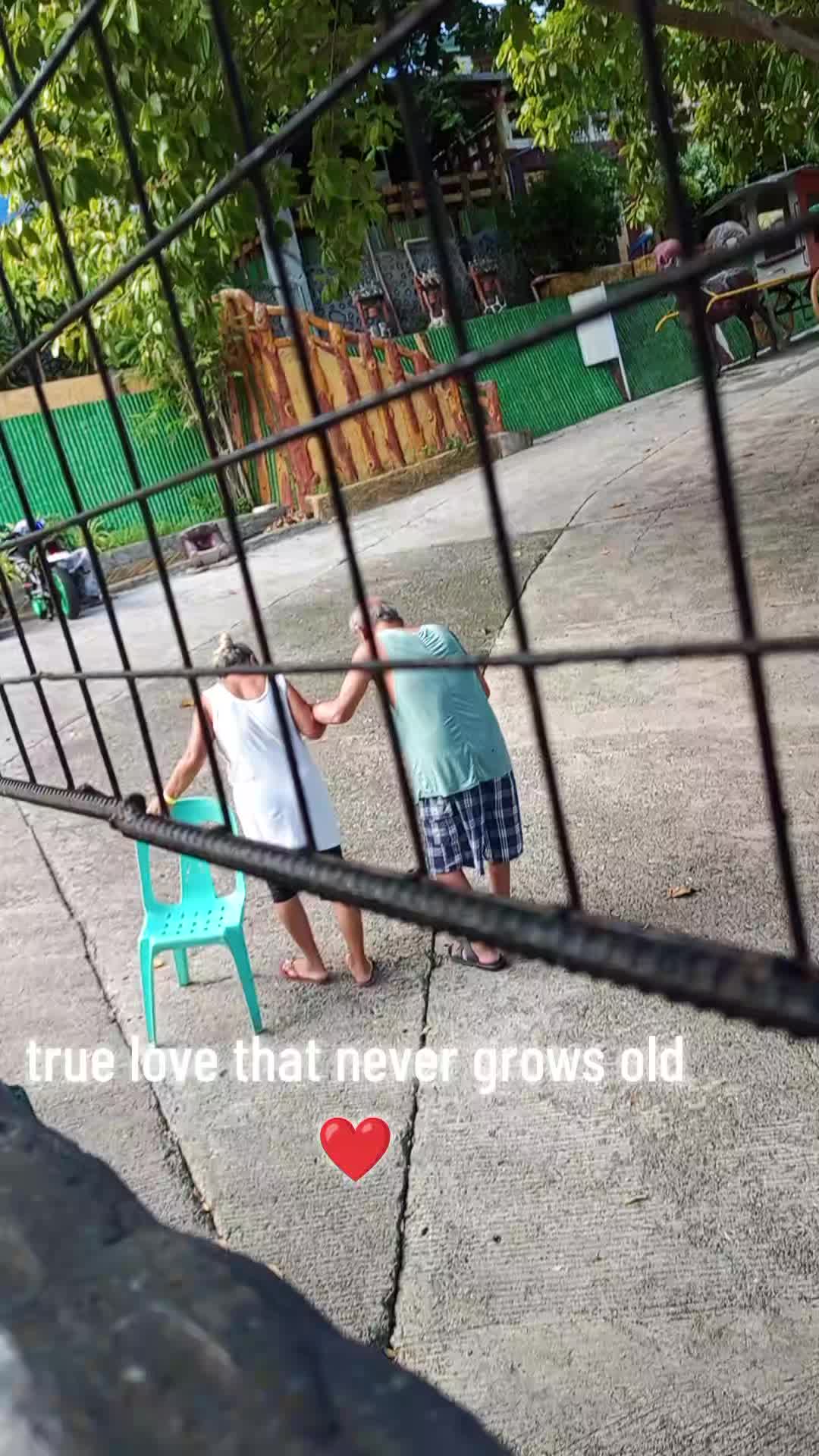 @TeacherIsa