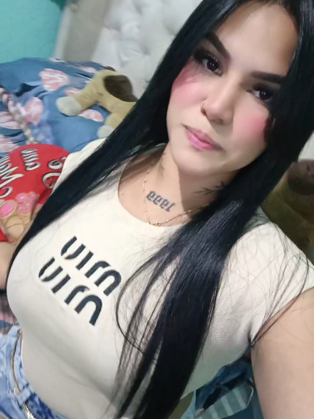 @KAROL'A๐๐ฆ