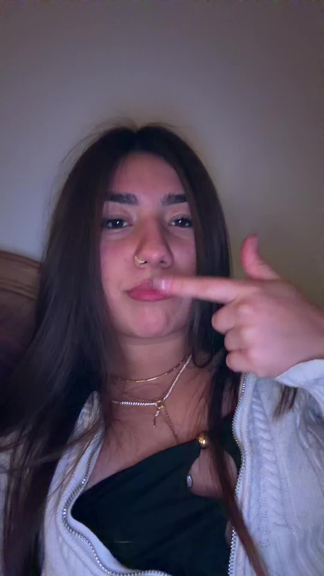 @Verónica