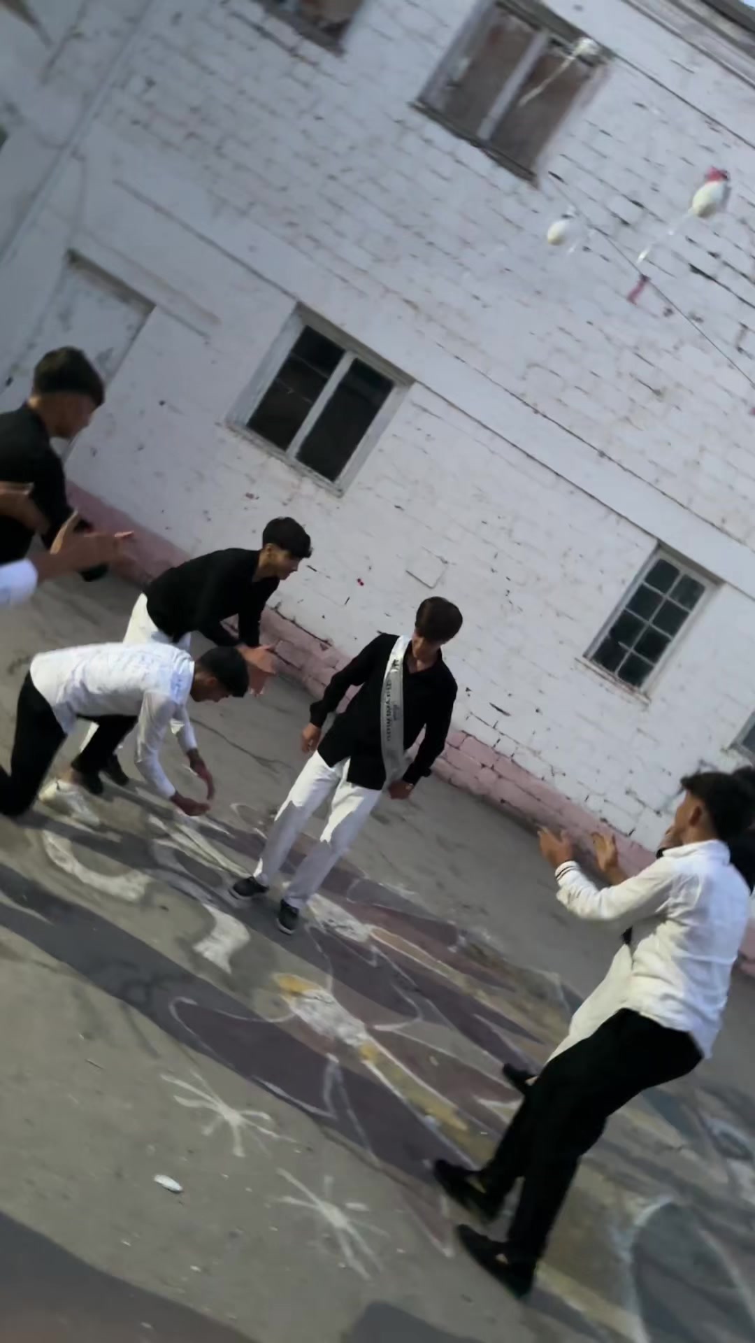@بارفين