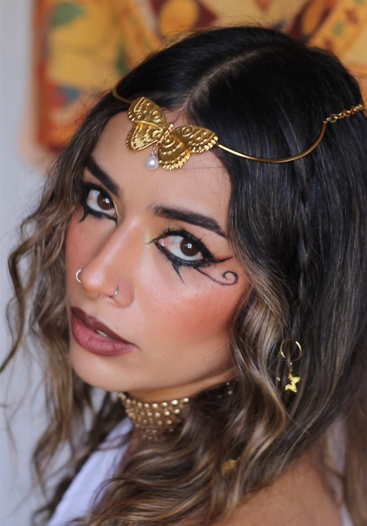 @Yiyilú