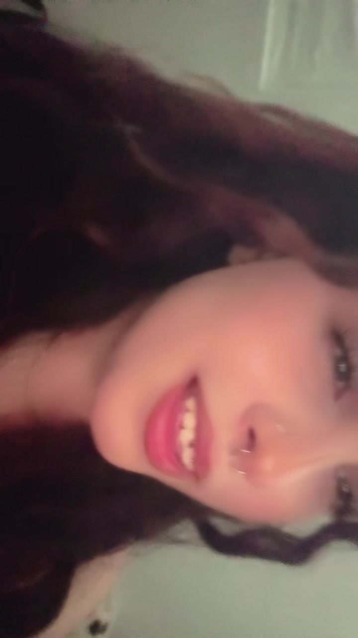 @𝓜𝔁𝓻𝓲𝓮🖤