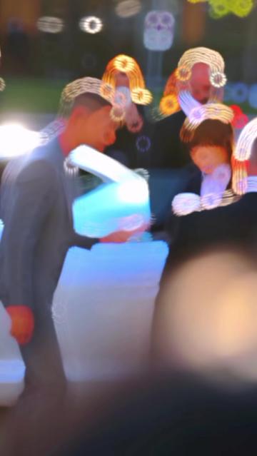 @𝑅𝑜𝑏𝑖.𝐷𝑒𝑠𝑖𝑔𝑛