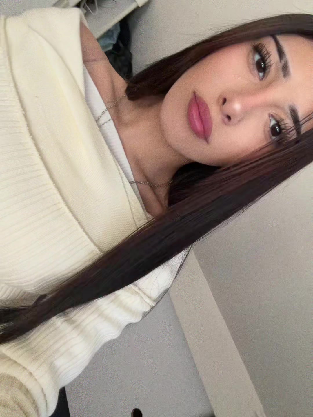 @𝓙. 𝓐𝓷𝓽𝓸𝓷𝓲𝓪