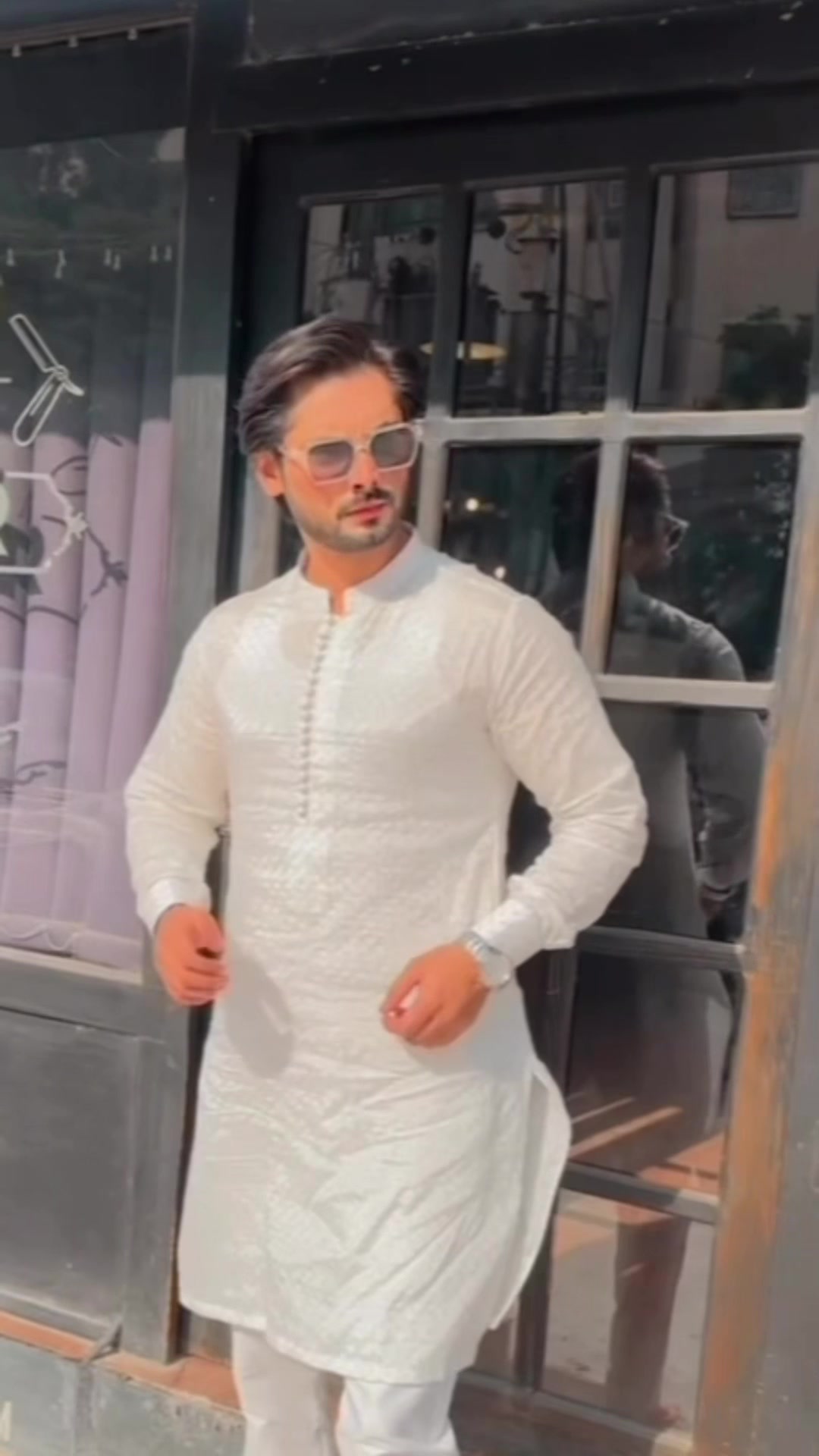 @mujtaba Lakhani