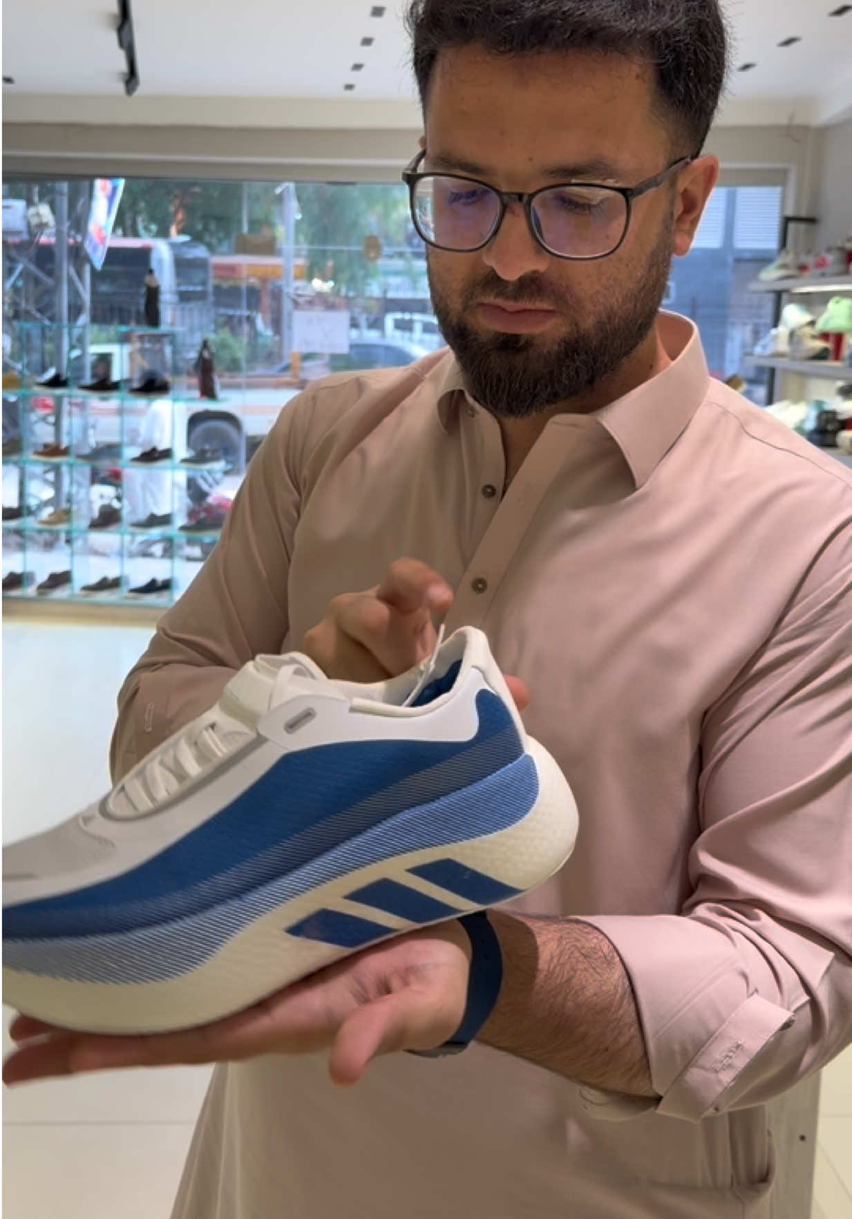 @The Sneaker Toe
