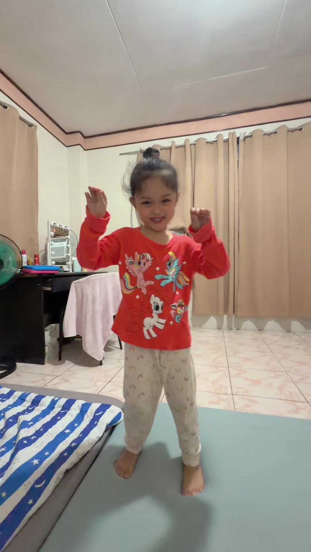 @Mia Razaq