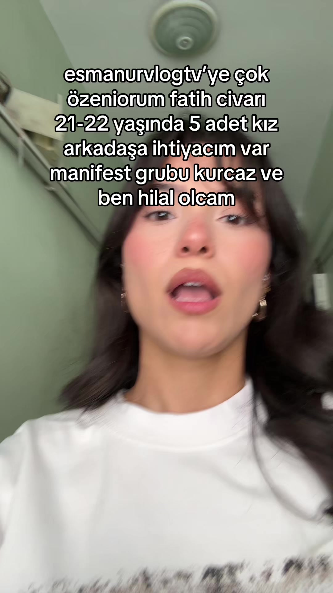 @herhangi bir kadın