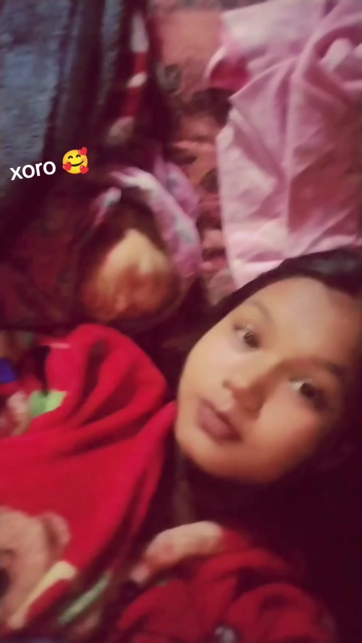 @Queen🍁 ko🥀 king 👑