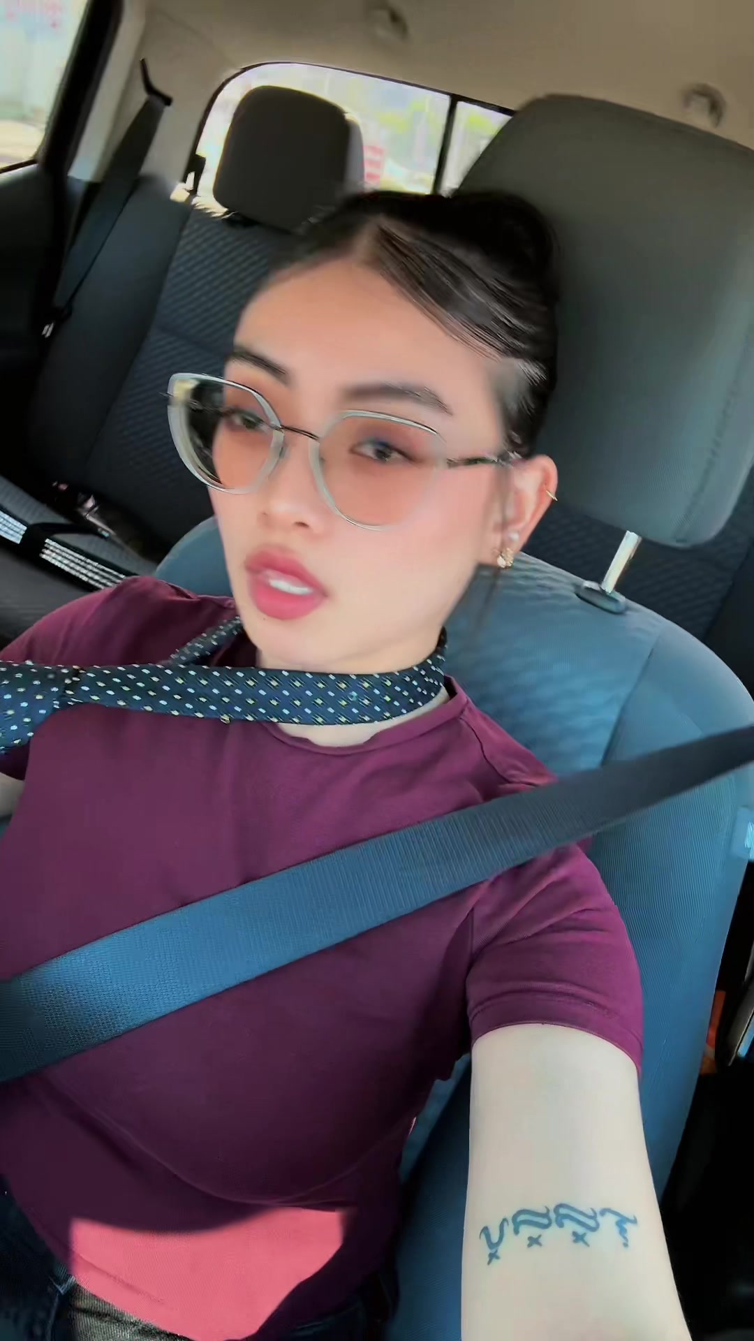@KrshRbls