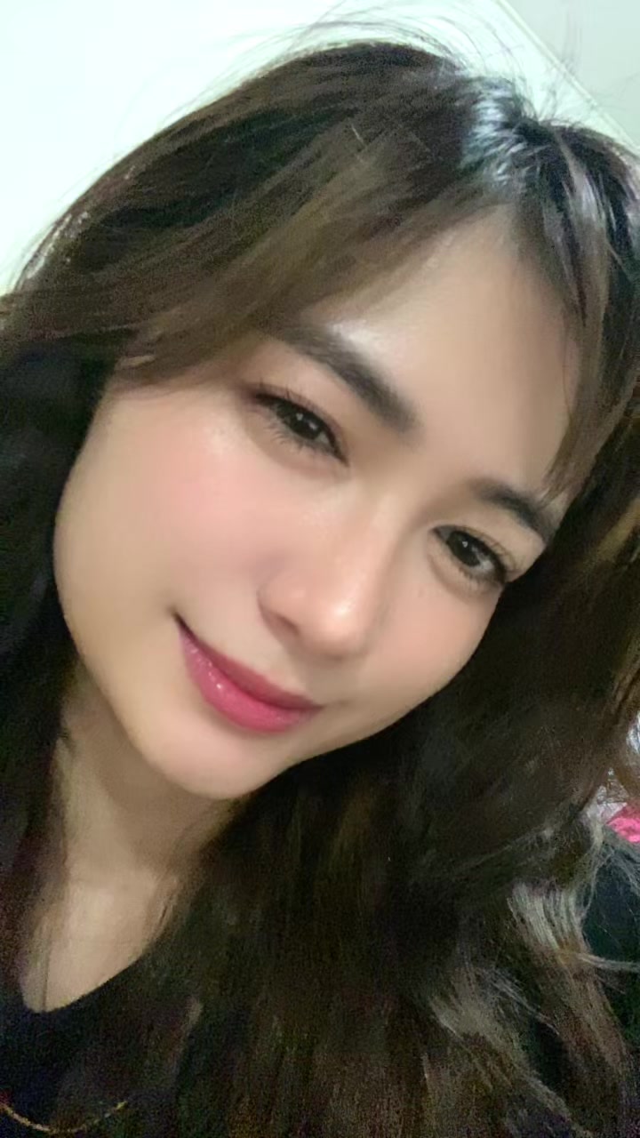 @SABRINA✈️💙🦋
