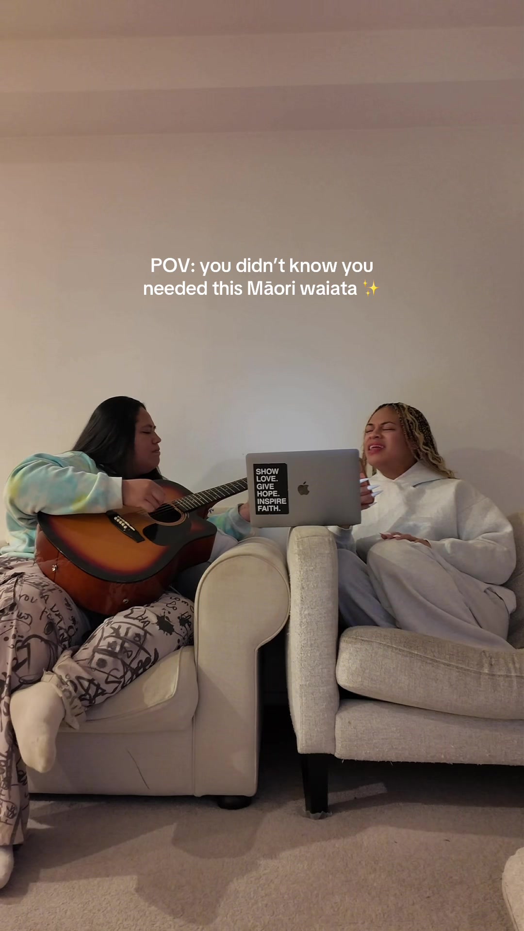 @evilelaloata