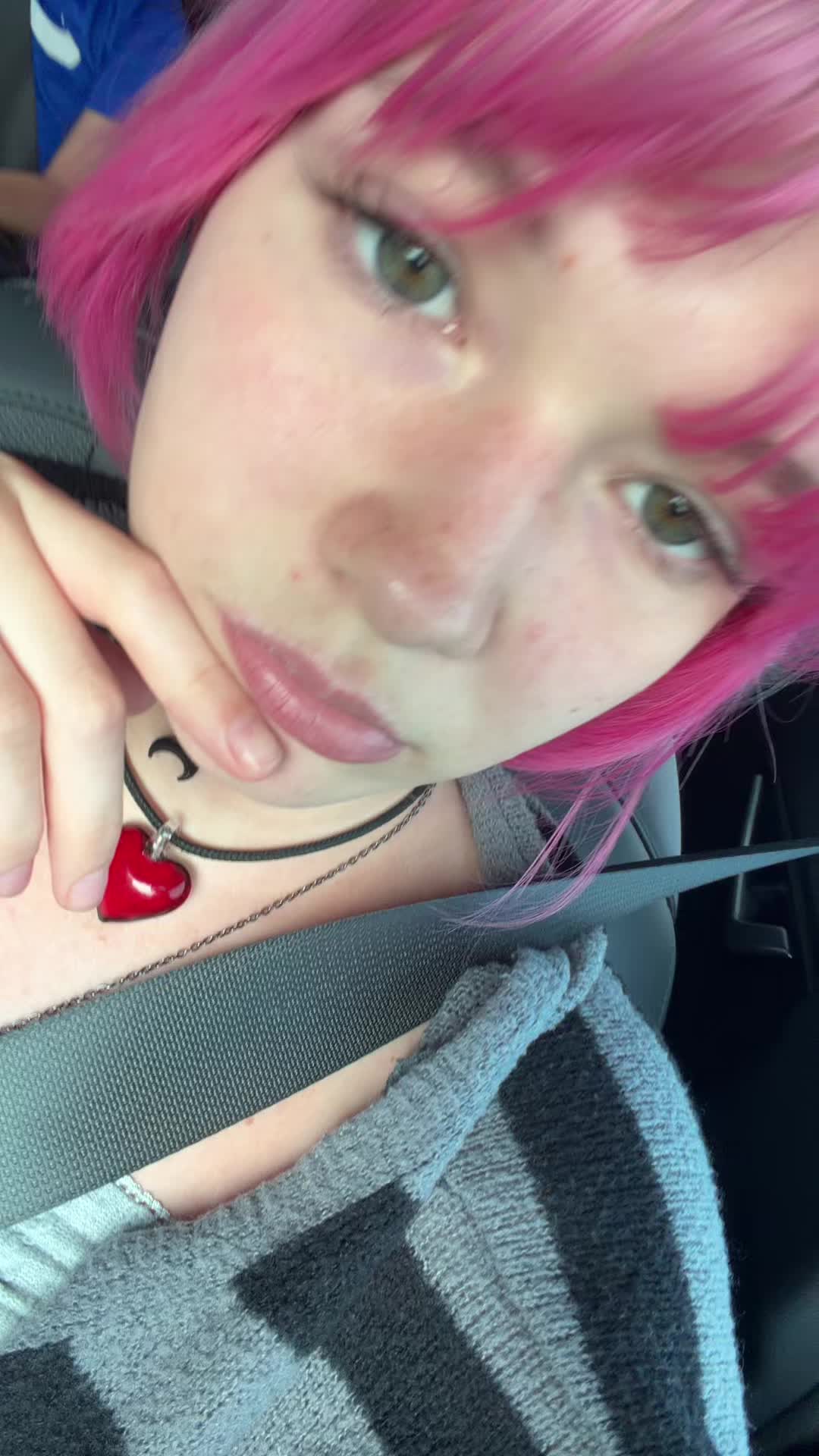 @kynnedy 🦄👽