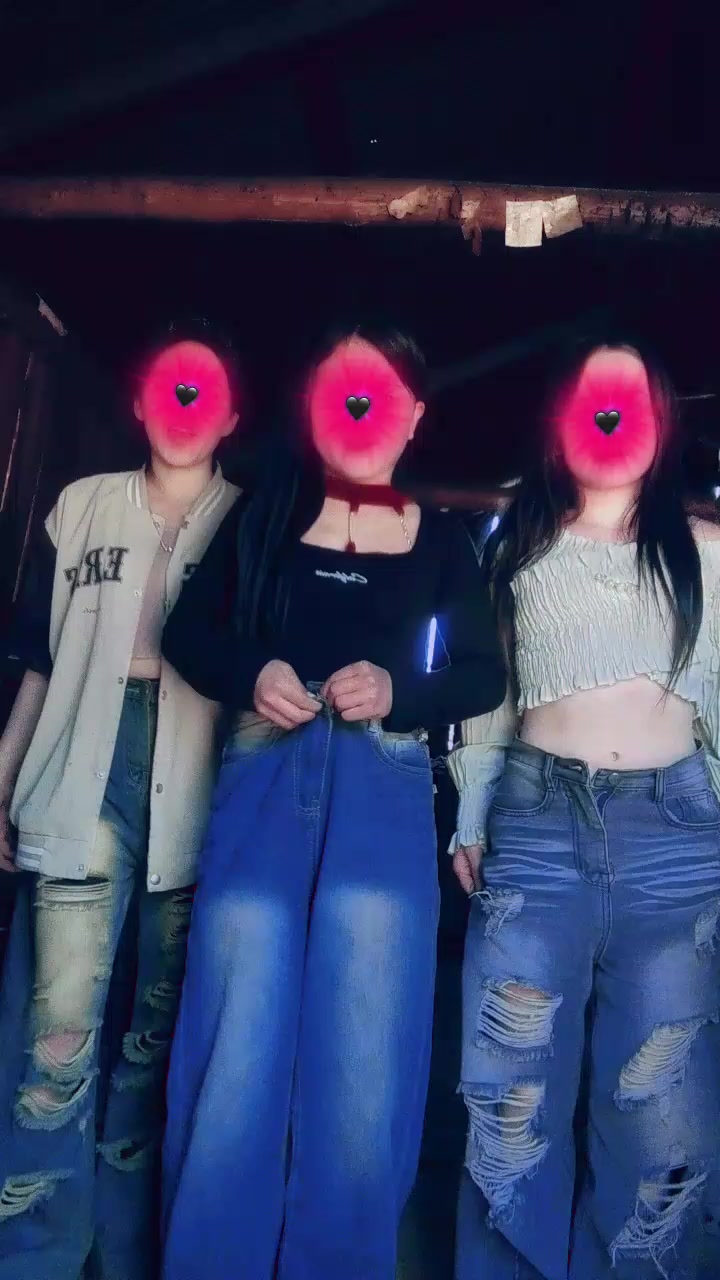 @ນາງນາ ຊົງ