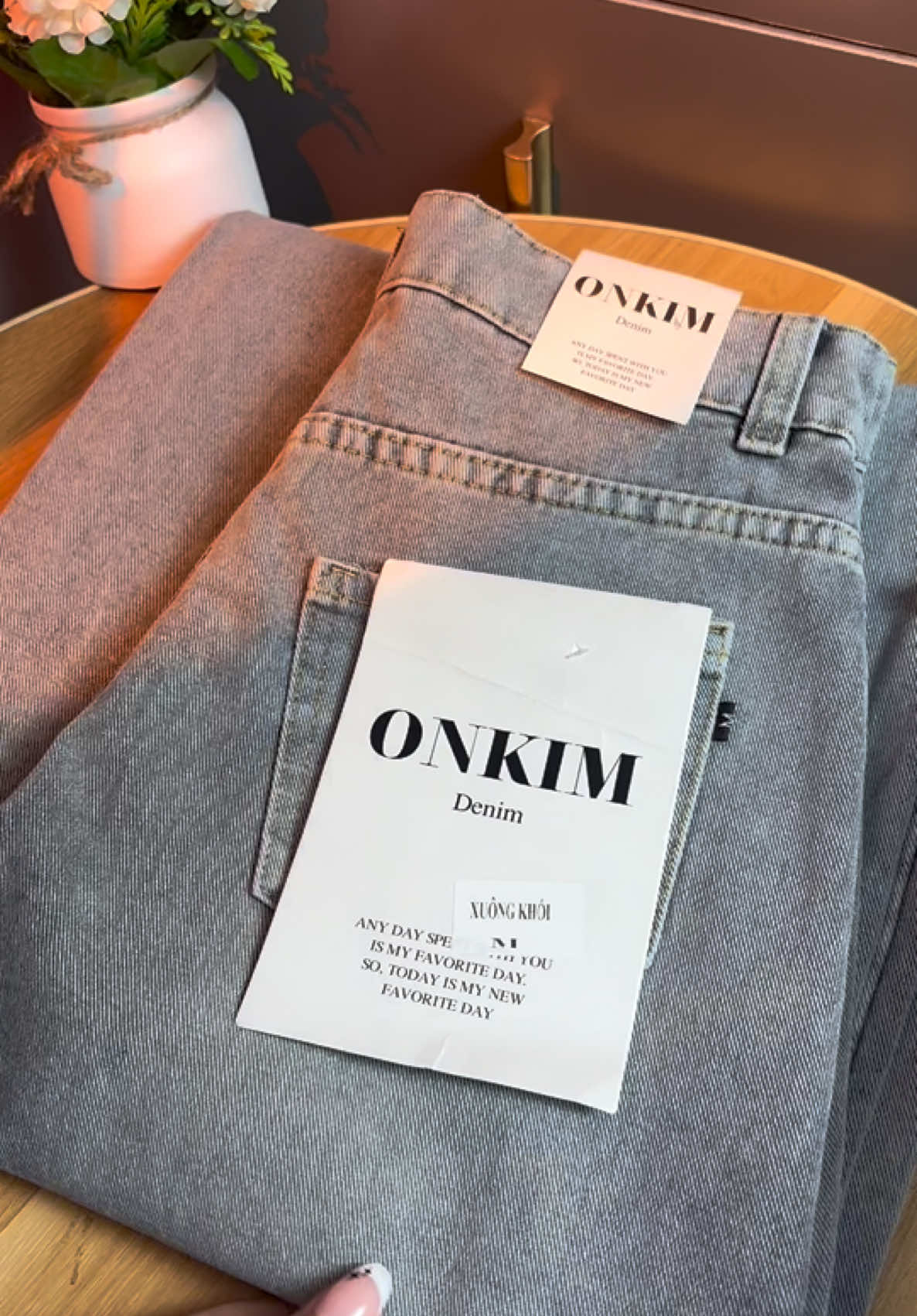 @Như &Yacute; Shop