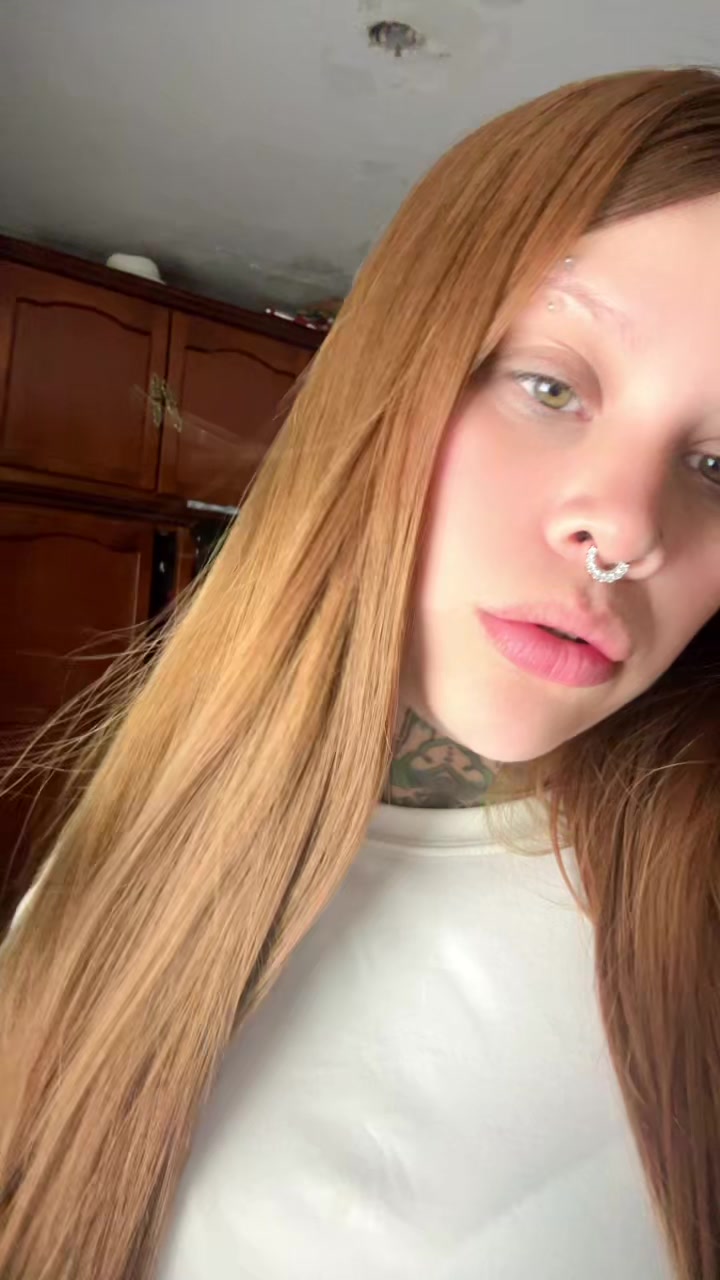 @_mitzy_