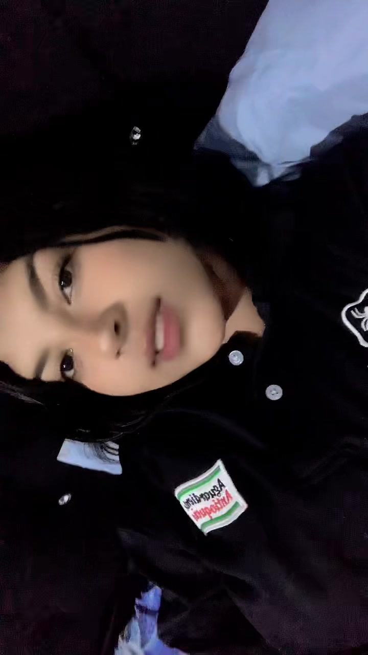 @🫧𝓝𝓪𝓷𝓲♡🌸