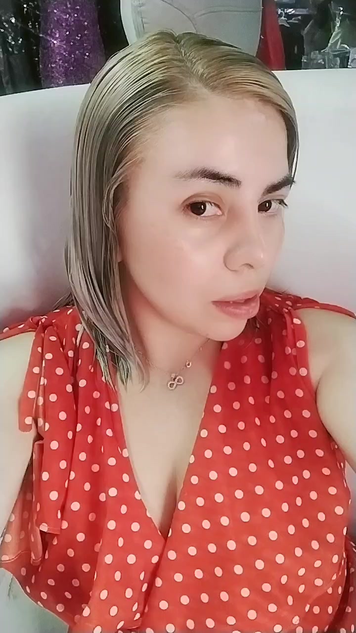 @Rosaitzeloficial