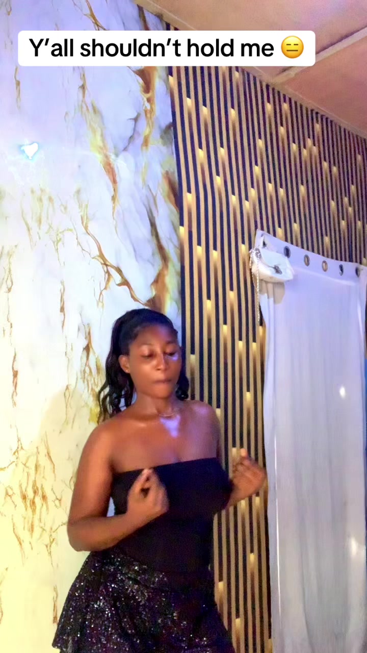 @🎀Dat gal &Auml;řķ&oslash;ş&uuml;&auml;ħ 🎀🛍️
