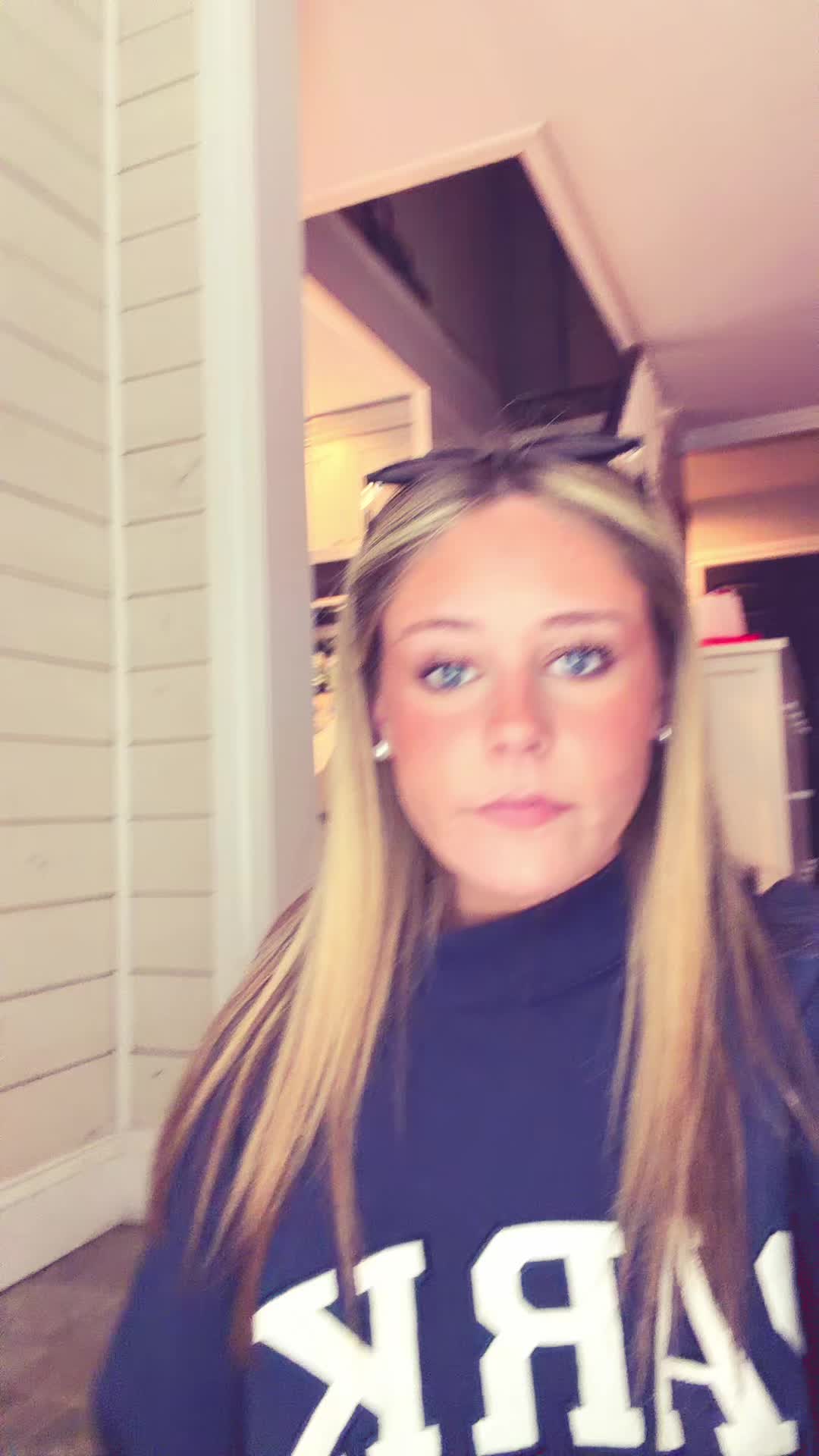 @makenzie