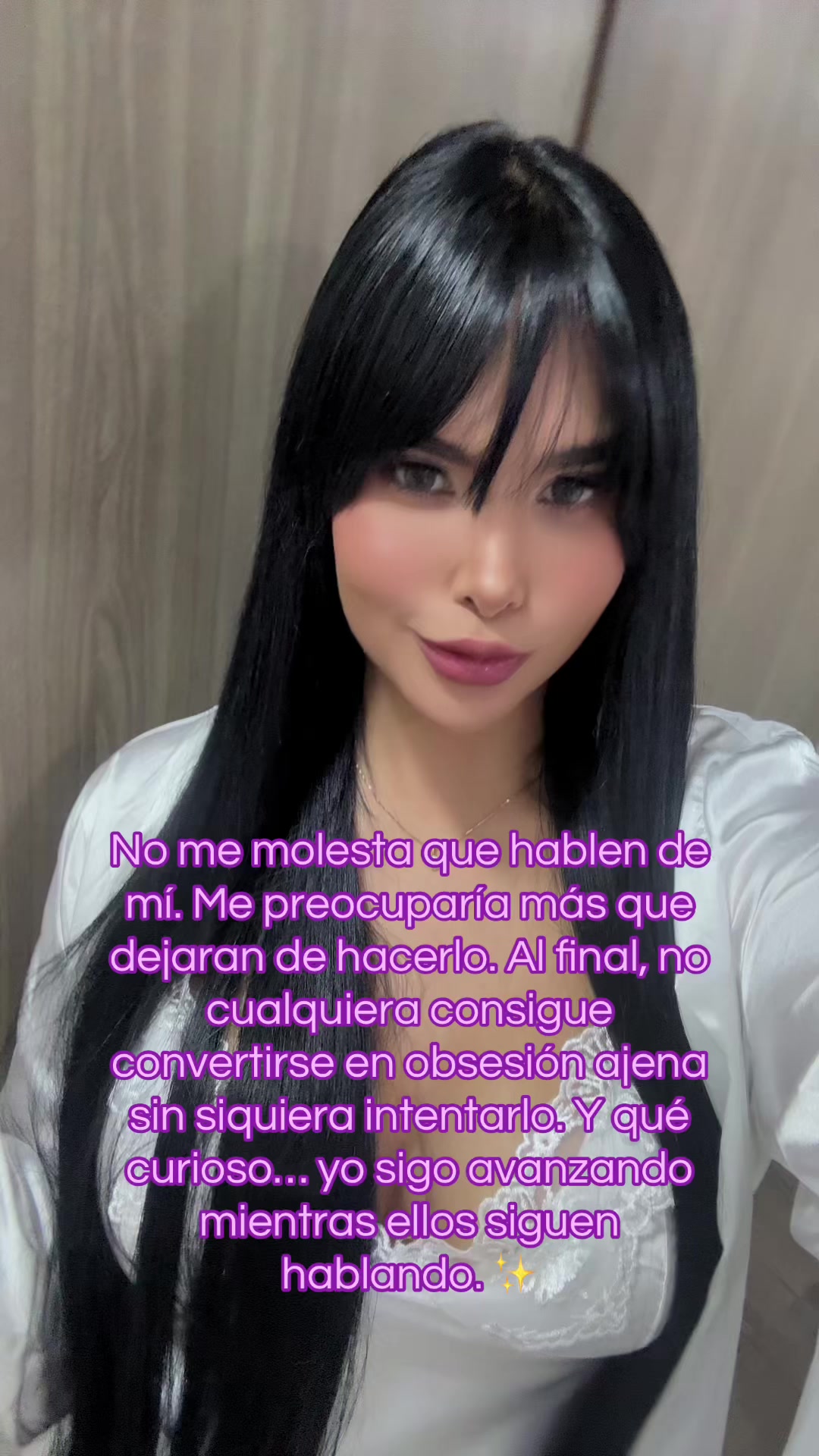 @Sharlotte Fernández
