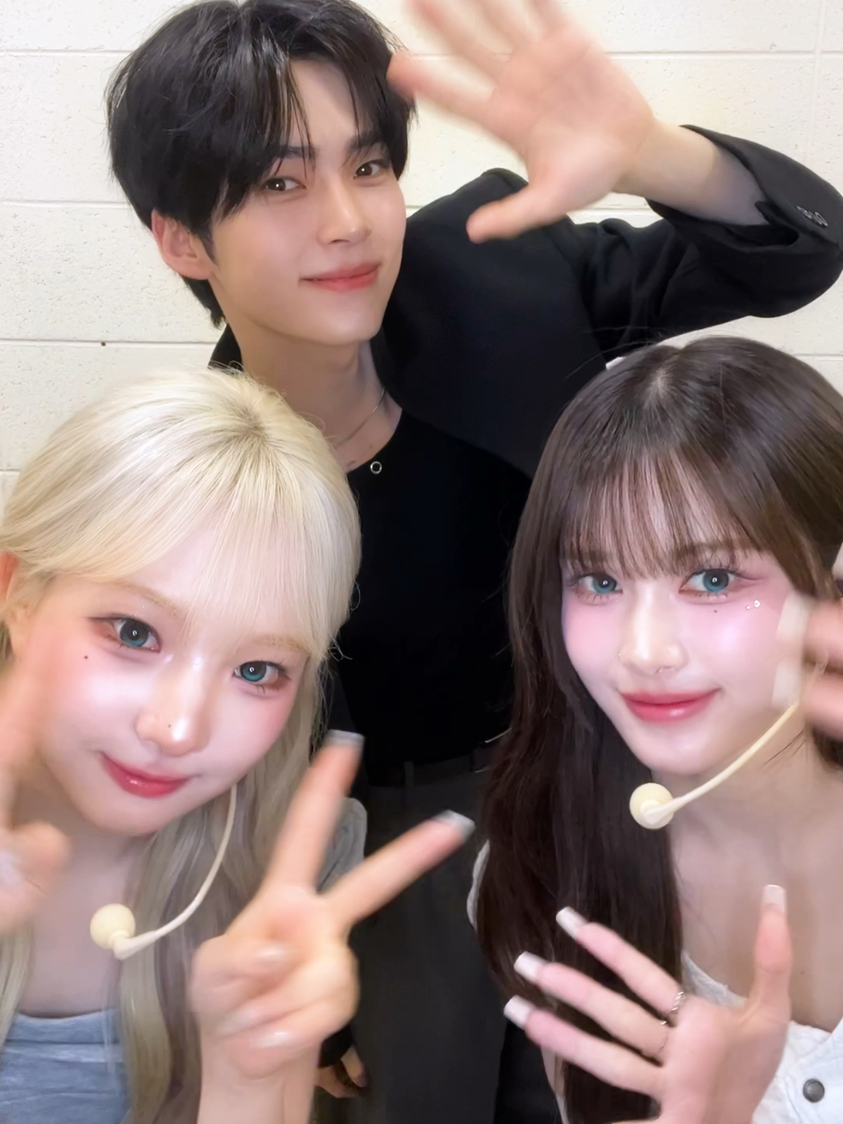 @tripleS