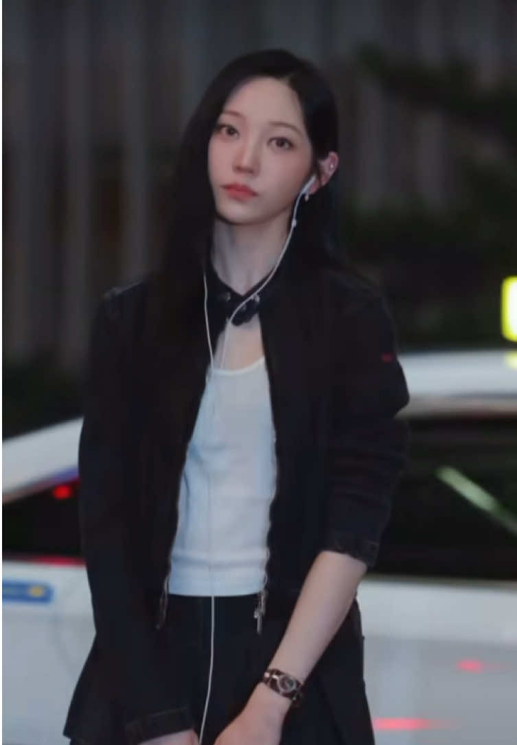 @kmze⁷⋆˙