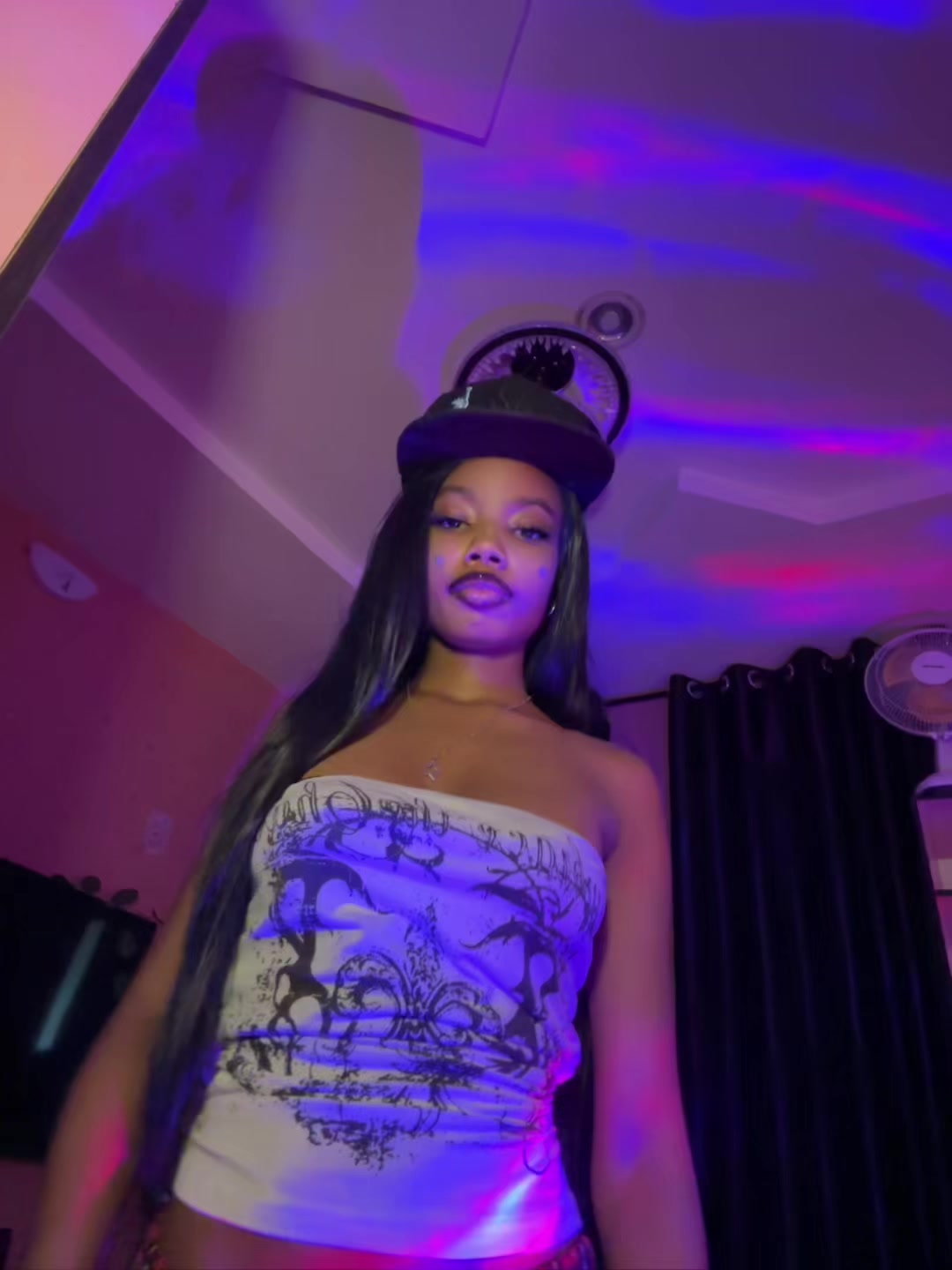 @The nice⚘Yoruba girlꨄ♡︎🌹💕🎀