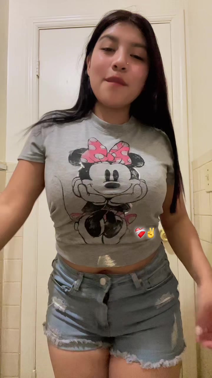 @melanycandoo