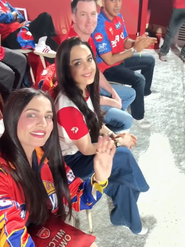@CricketXBollywood