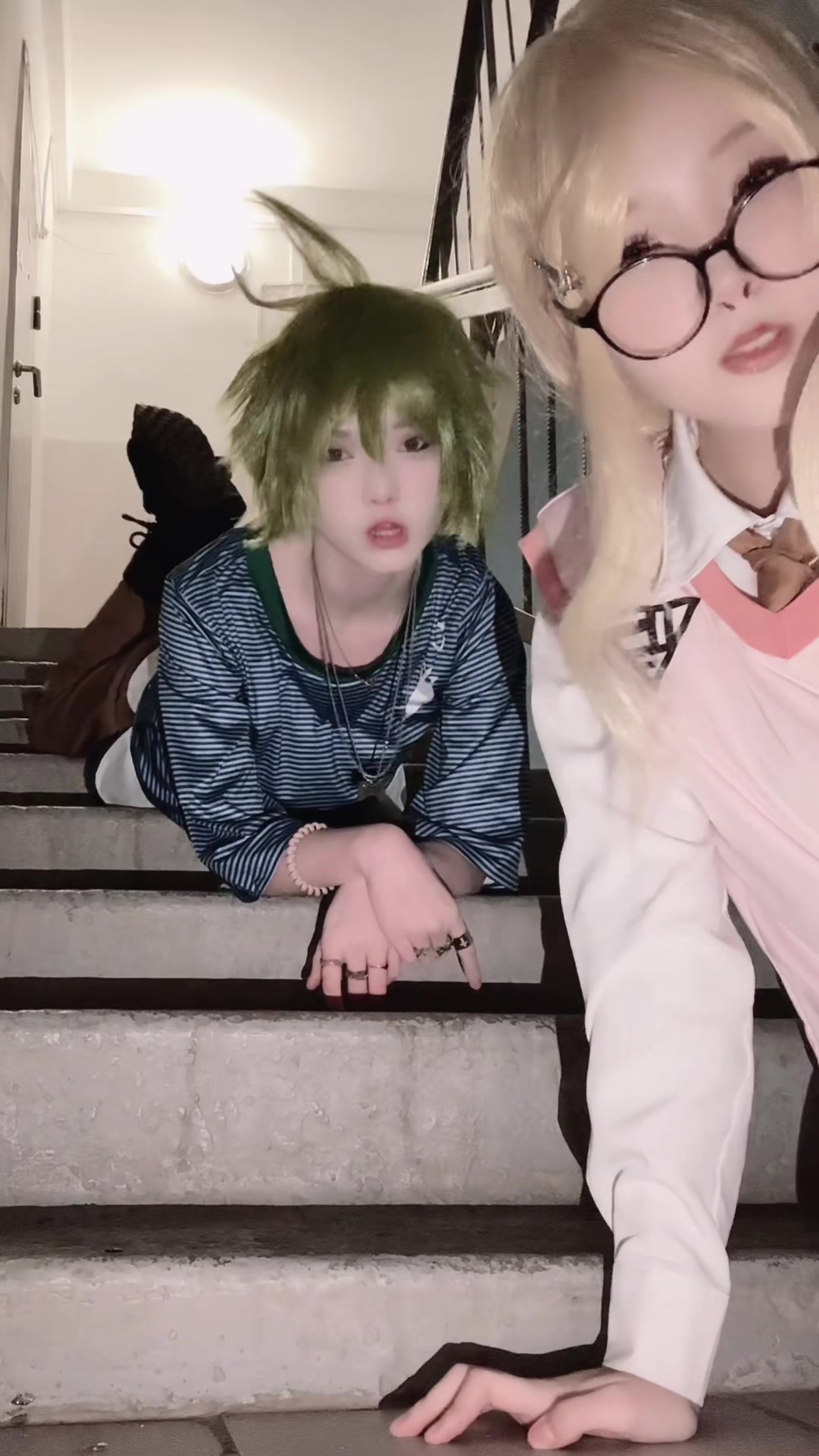 @даня