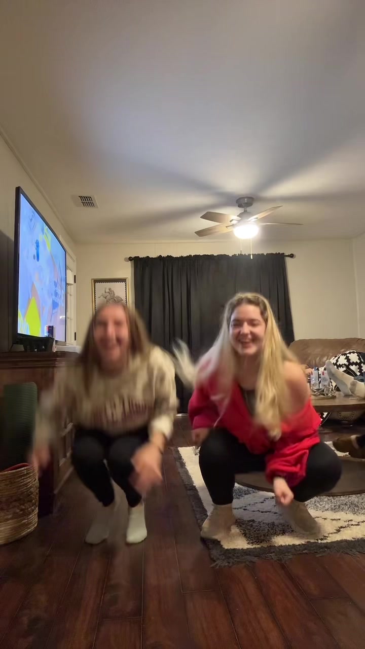@JennaClaireVeitenheimer