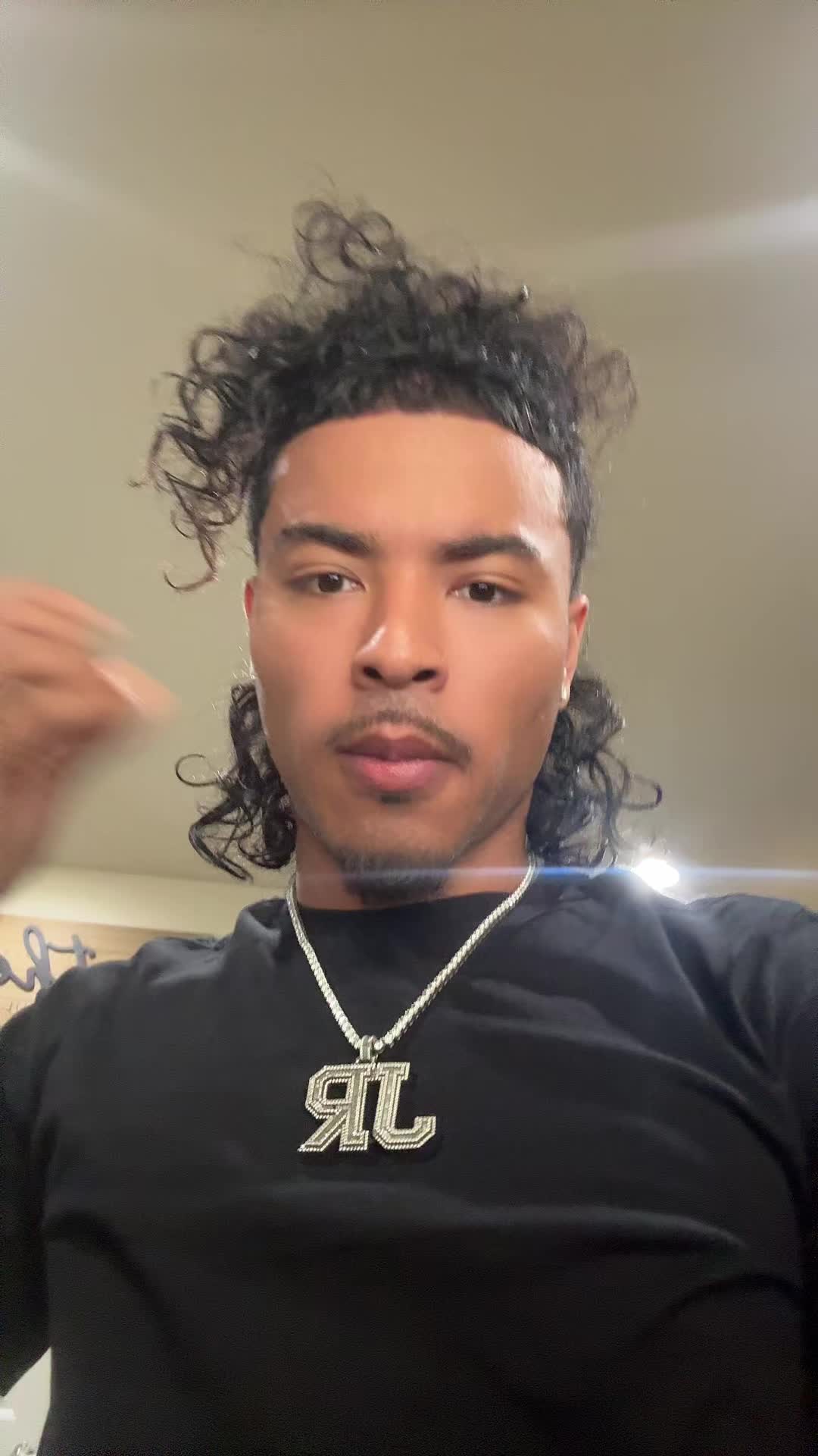 @johnn