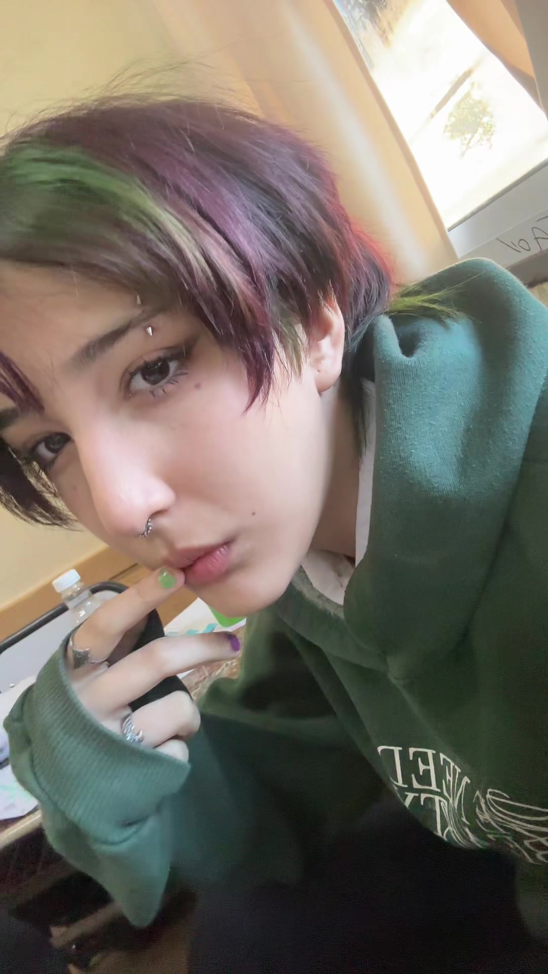 @Sam๐ต๐ธ