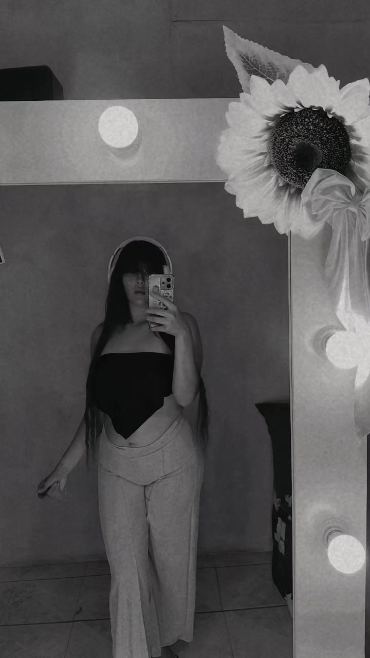 @Nayeli