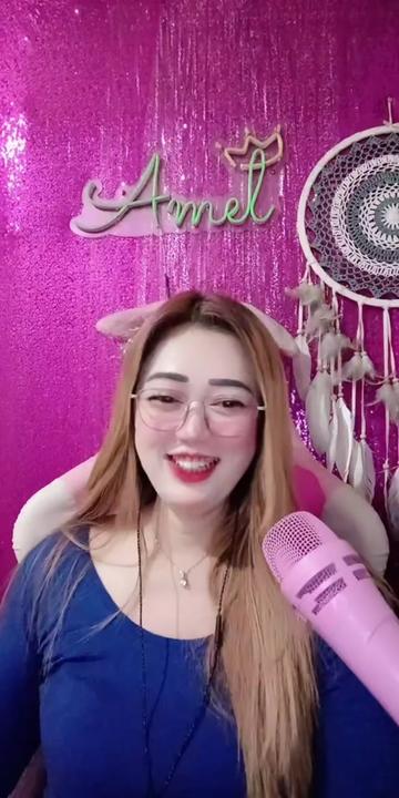 @icha.Laura
