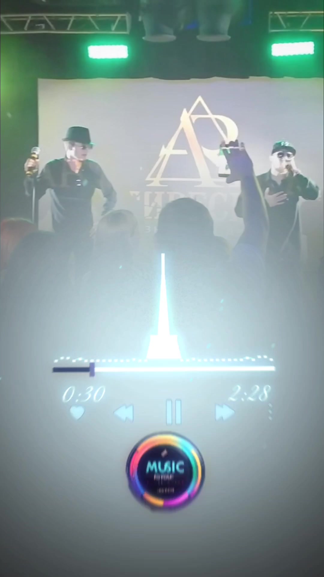@๐๐๐๐๐๐๐๐๐ข๐๐
