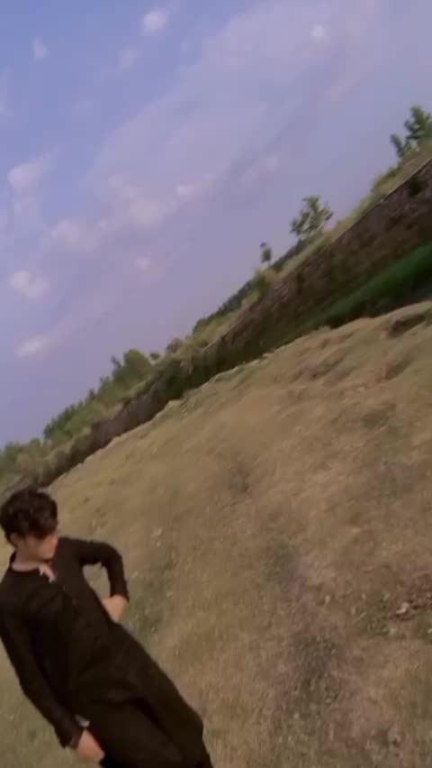 @U💔J Afridi 😔🌹