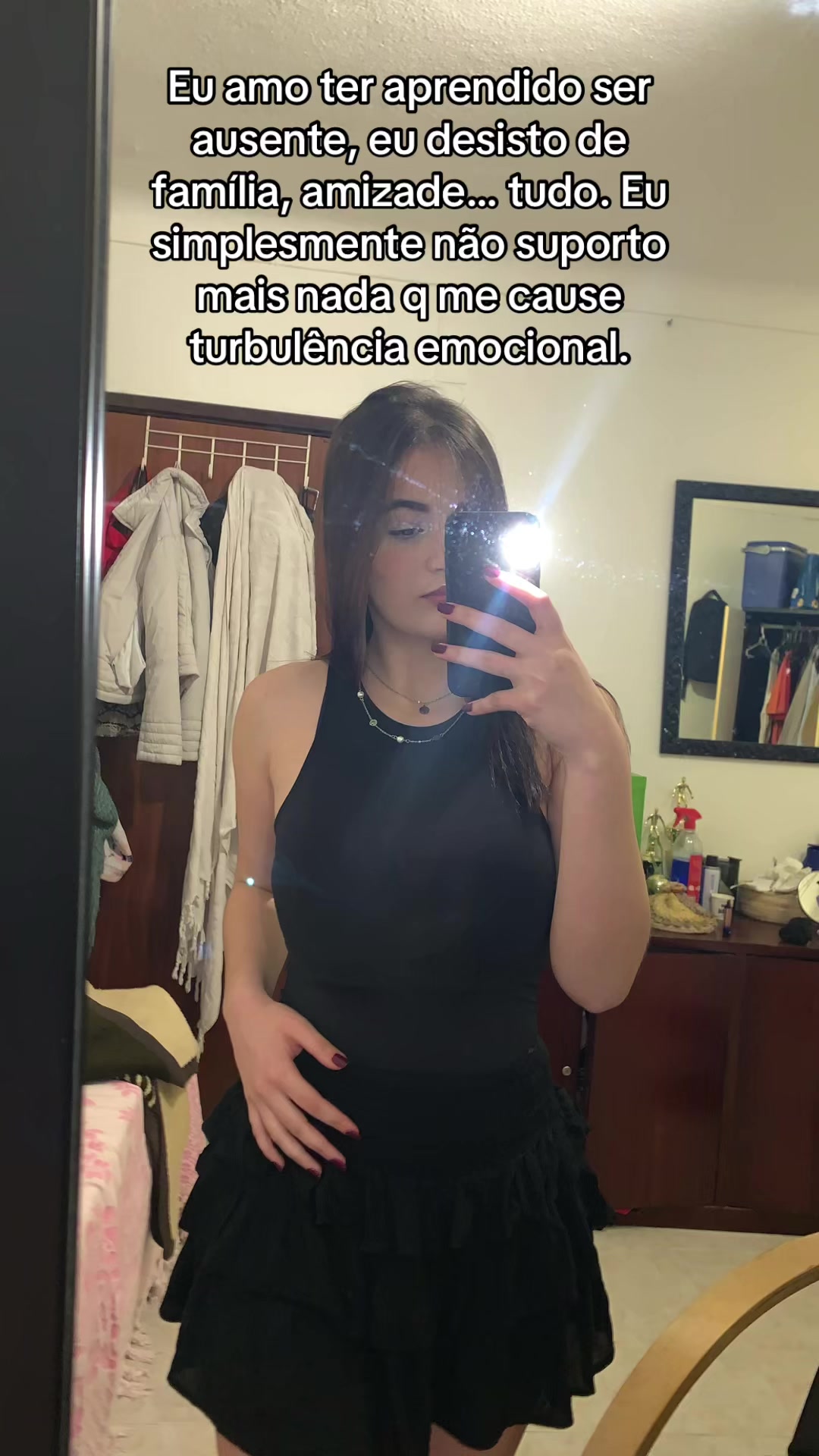 @V&aacute; nessa