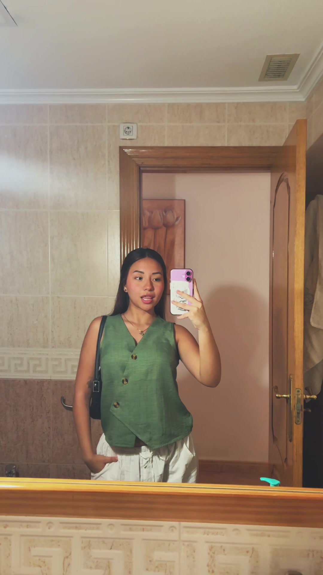@luisaafer25_