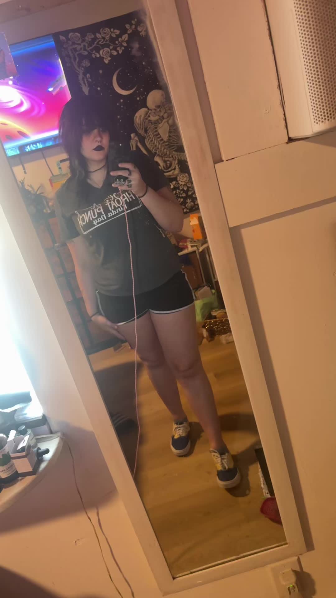@Throat_goats11
