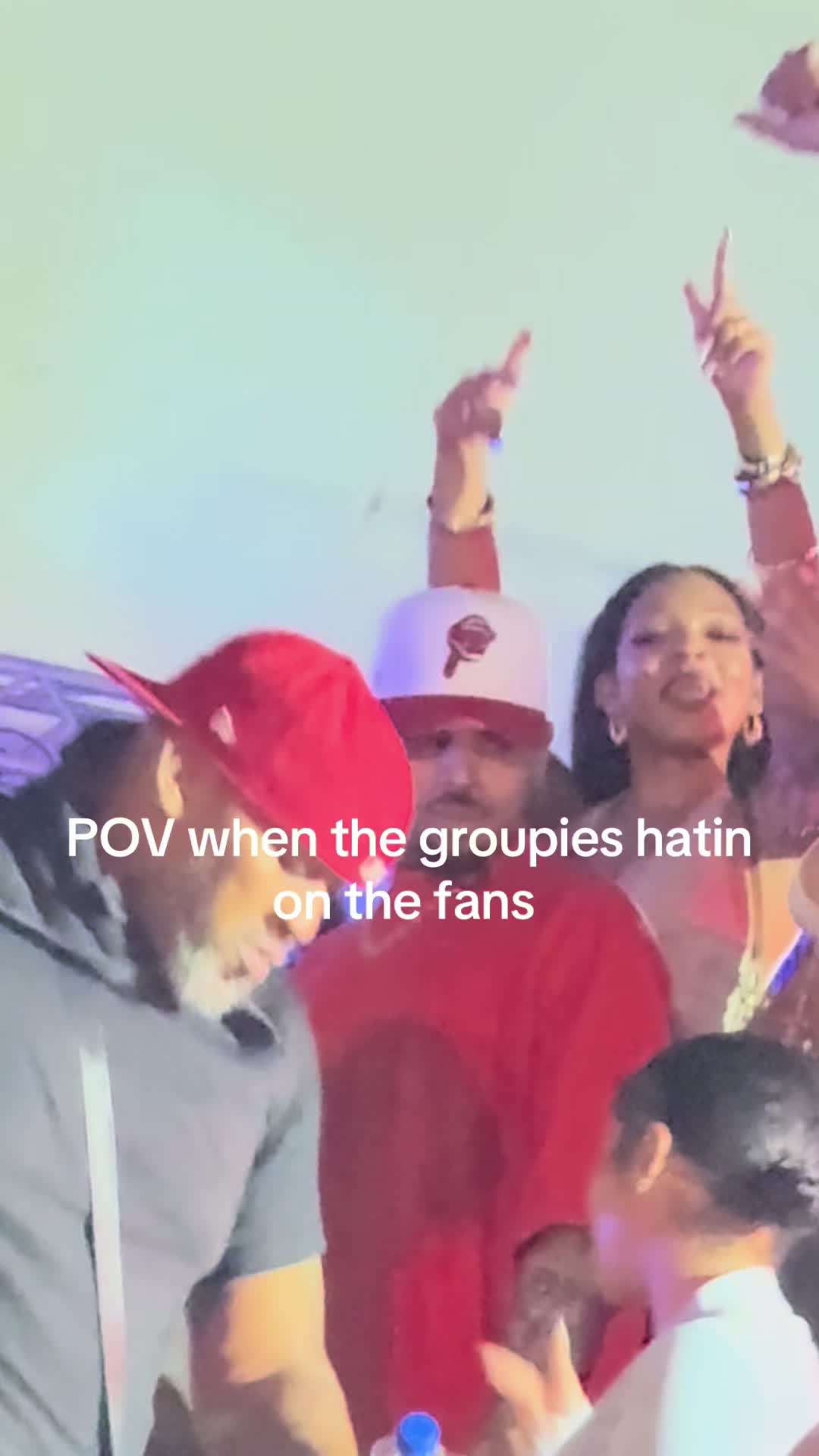 @Mom.TheCrew