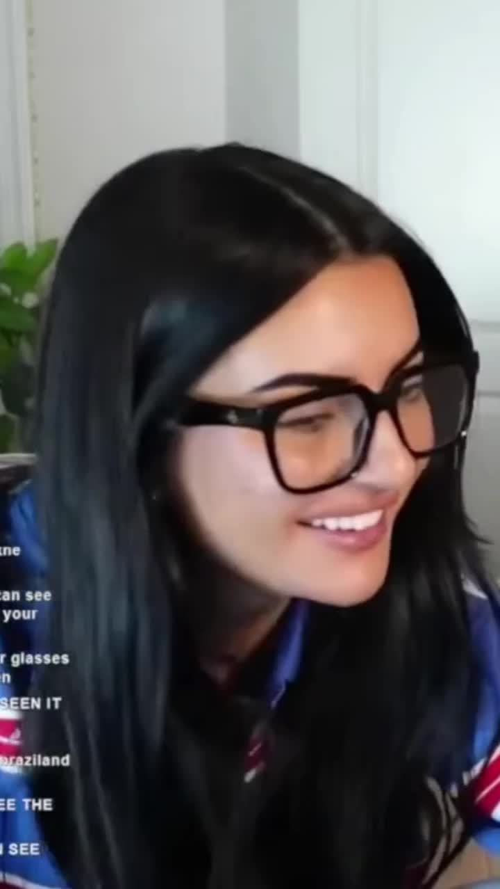 @Nicole