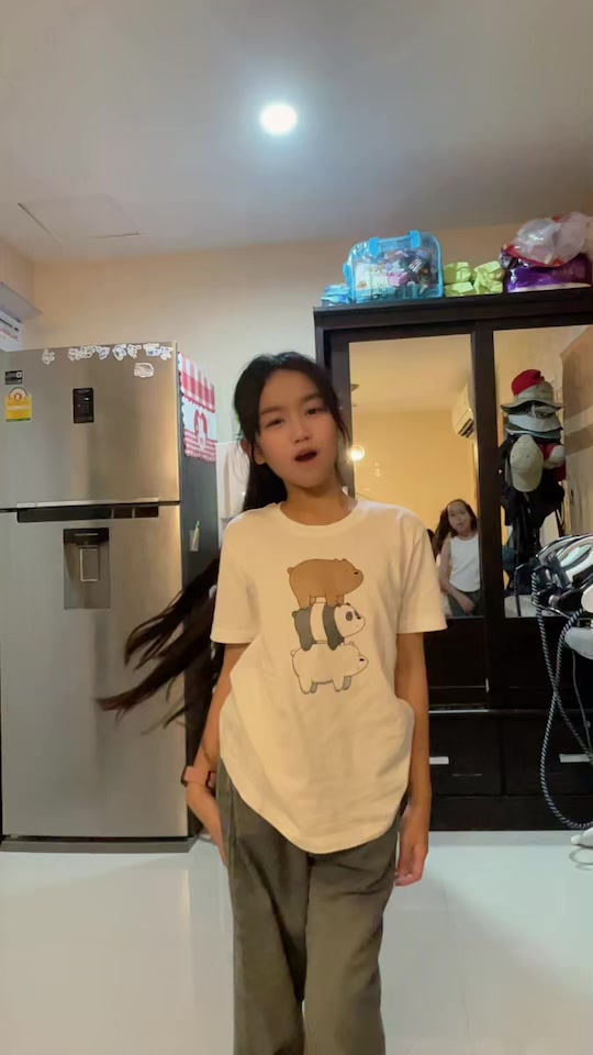 @ใบพัดชอบกินชาไทย💗🫨