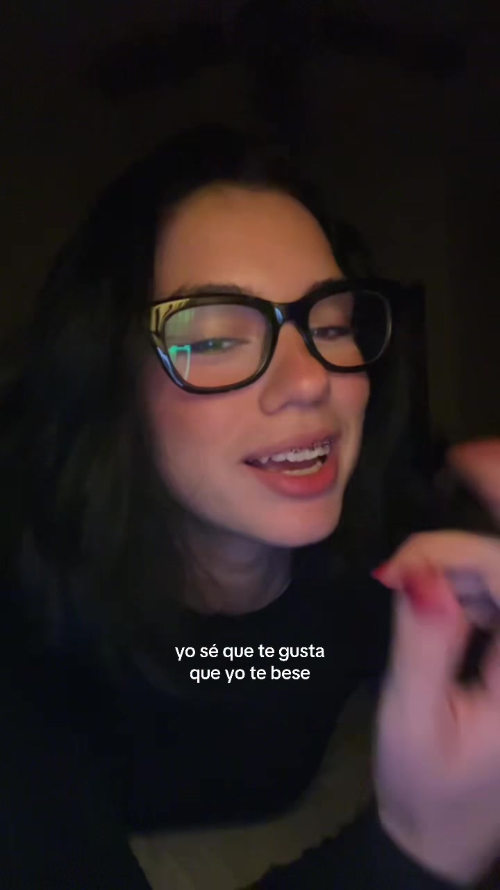 @Elizabeth🇨🇺🌟