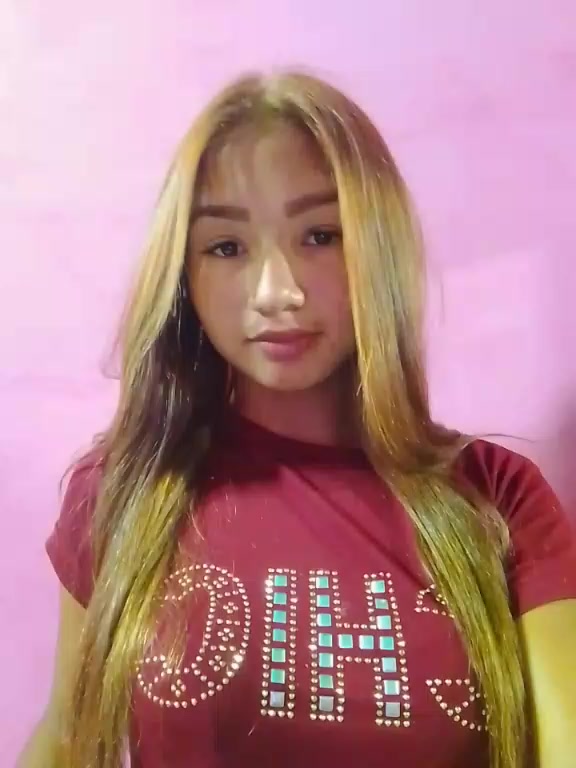 @Vällölïët🍒.